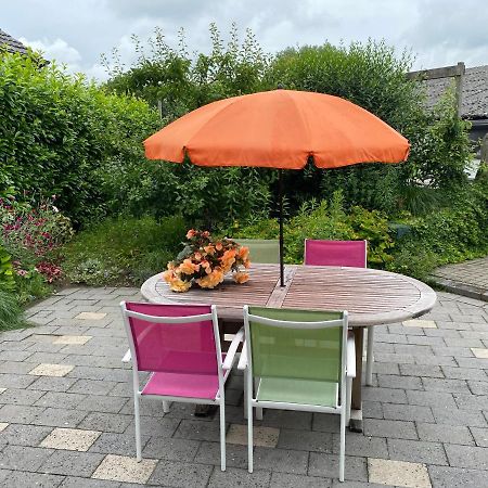 Heidehof Pension B & B Elten Esterno foto