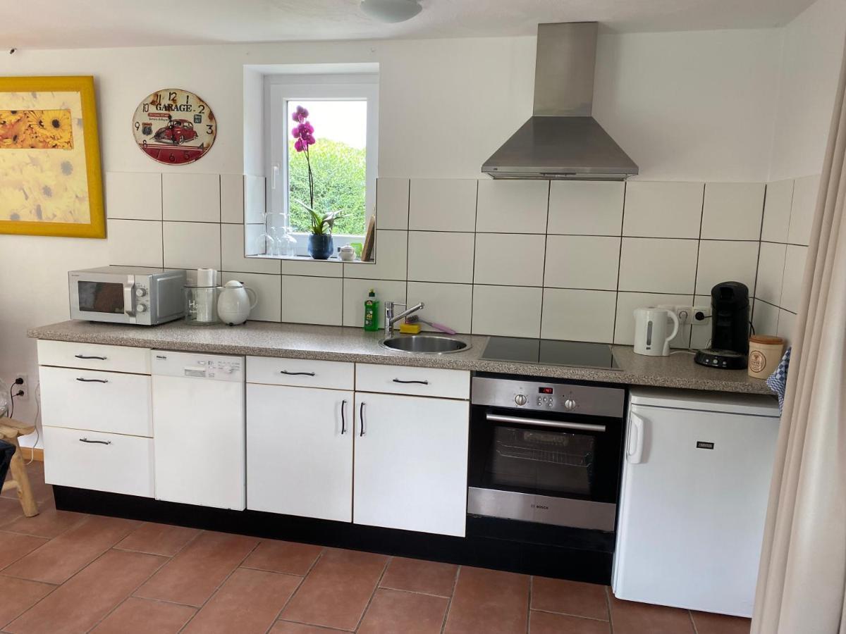 Heidehof Pension B & B Elten Esterno foto