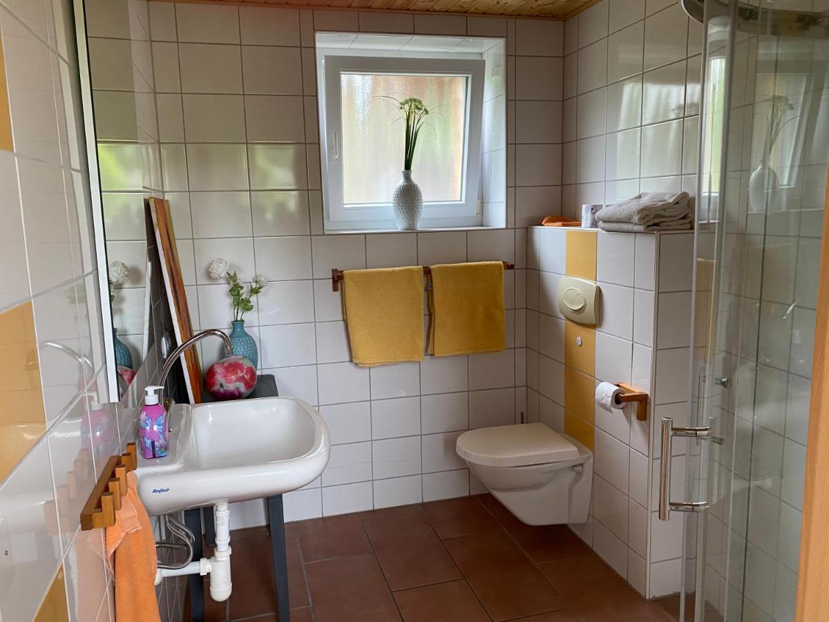 Heidehof Pension B & B Elten Esterno foto