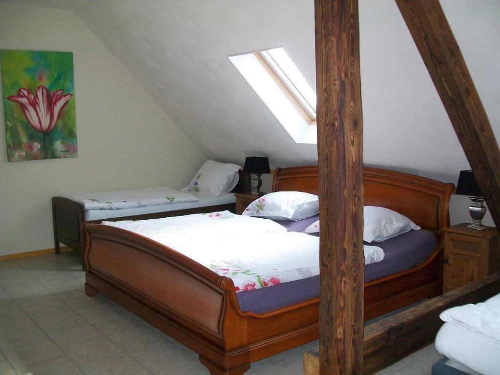 Heidehof Pension B & B Elten Esterno foto